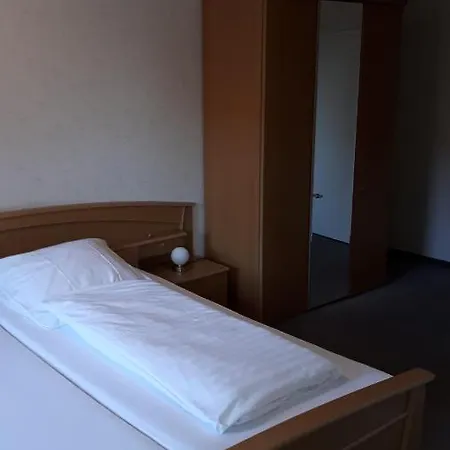 Inn Deutsches Haus Garni